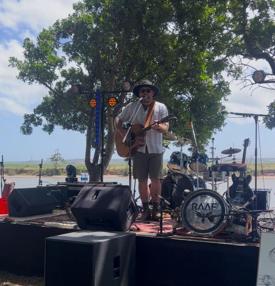 Jakoos Scheepers performing at Ferry Fest beside the Gamtoos River